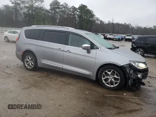 2018 Chrysler Pacifica Limited with VIN 2C4RC1GG1JR320524, listed as a Copart auction lot 48353795 with 133,624 mi miles and Salvage title. Bid and sale history available at DreamBid. Image 4.