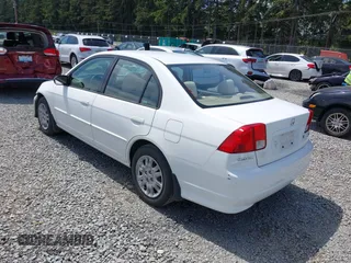 2005 Honda Civic LX z VIN JHMES16595S004051, wystawiony jako IAAI lot #42313821 z przebiegiem 228 511 mil mil oraz . Historia ofert i sprzedaży dostępna na DreamBid. Obrazek 3.