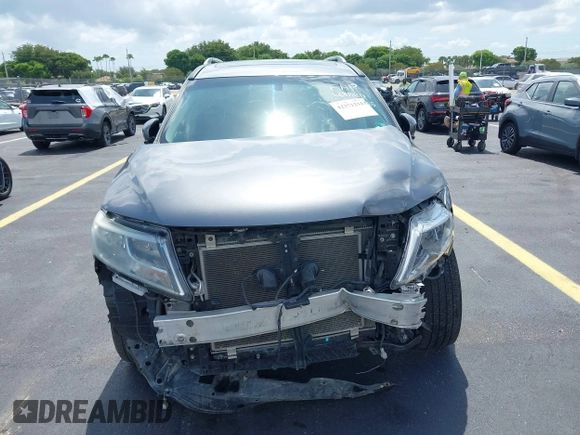 2015 Nissan Pathfinder Platinum with VIN 5N1AR2MMXFC668880, listed as a IAAI auction lot 42371231 with 101,173 mi miles and . Bid and sale history available at DreamBid. Image 6.