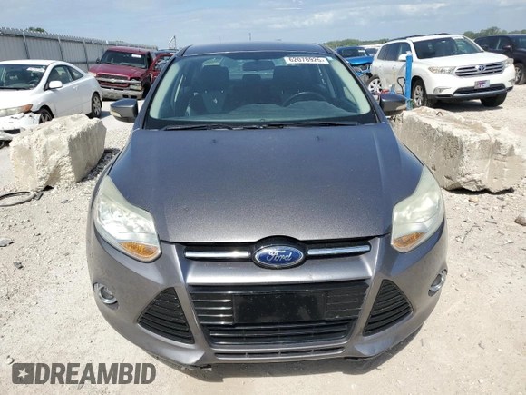 2012 Ford Focus SE with VIN 1FAHP3F25CL479095, listed as a Copart auction lot 62078925 with 140,516 mi miles and Clean title. Bid and sale history available at DreamBid. Image 5.