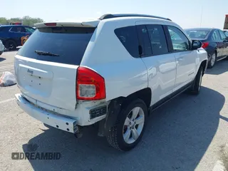 2011 Jeep Compass Latitude with VIN 1J4NT1FB2BD236439, listed as a IAAI auction lot 41935842 with 164,893 mi miles. Bid and sale history available at carsss.com. Image 4.