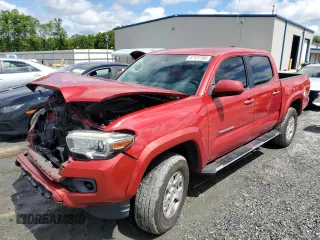 2017 Toyota Tacoma SR5 z VIN 5TFAZ5CN2HX025077, wystawiony jako Copart lot #57131105 z przebiegiem 153 705 mil mil oraz Szkoda całkowita • Salvage title. Historia ofert i sprzedaży dostępna na DreamBid. Obrazek 1.