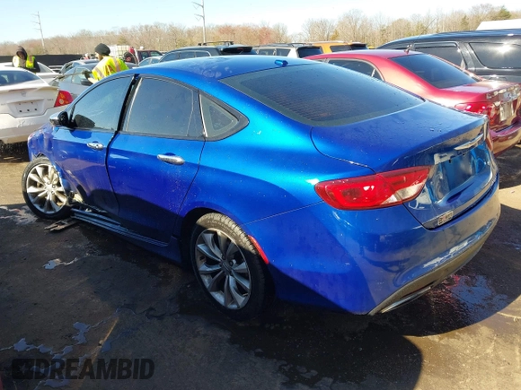 2015 Chrysler 200 S with VIN 1C3CCCBB9FN629079, listed as a IAAI auction lot 41767914 with 132,991 mi miles. Bid and sale history available at carsss.com. Image 3.