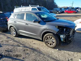 2018 Hyundai Tucson SE z VIN KM8J2CA48JU631165, wystawiony jako IAAI lot #41600722 z przebiegiem 120 021 mil mil oraz . Historia ofert i sprzedaży dostępna na DreamBid. Obrazek 1.