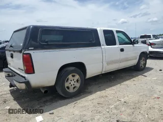 2005 Chevrolet Silverado 1500 LS with VIN 2GCEC19T351259657, listed as a Copart auction lot 60843785 with 162,230 mi miles and Salvage title. Bid and sale history available at DreamBid. Image 3.