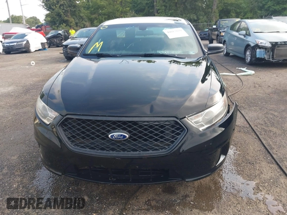 2013 Ford Police Interceptor z VIN 1FAHP2M87DG126837, wystawiony jako IAAI lot #40013829 z przebiegiem 283 903 mil mil oraz . Historia ofert i sprzedaży dostępna na DreamBid. Obrazek 12.
