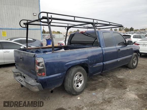 2000 GMC New Sierra 1500 SL with VIN 2GTEC19V3Y1125494, listed as a Copart auction lot 51082895 with 151,882 mi miles and Salvage Title. Bid and sale history available at carsss.com. Image 3.