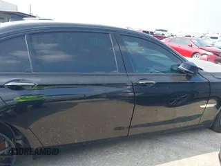 2015 BMW 7 Series 750Li xDrive with VIN WBAYF8C59FD655120, listed as a IAAI auction lot 41315152 with 82,244 mi miles and . Bid and sale history available at carsss.com. Image 13.