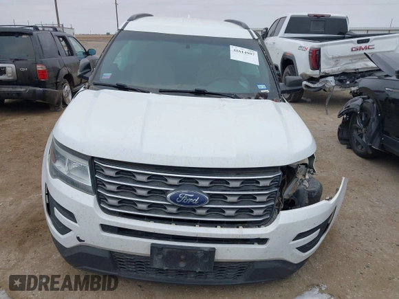 2016 Ford Explorer with VIN 1FM5K8B88GGA34833, listed as a IAAI auction lot 41614997 with 203,128 mi miles and . Bid and sale history available at carsss.com. Image 12.
