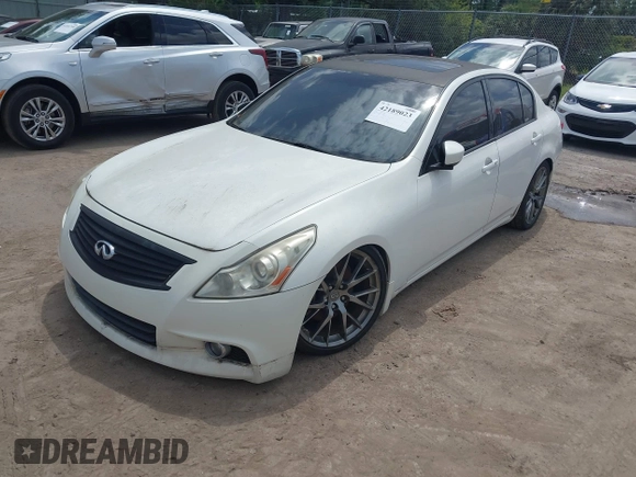 2013 Infiniti G37 Sedan Journey with VIN JN1CV6AP7DM304618, listed as a IAAI auction lot 42189023 with 89,980 mi miles. Bid and sale history available at carsss.com. Image 17.