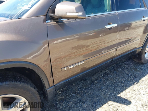 2008 GMC Acadia SLT2 with VIN 1GKEV33738J124551, listed as a IAAI auction lot 41854424 with 198,182 mi miles and . Bid and sale history available at DreamBid. Image 6.