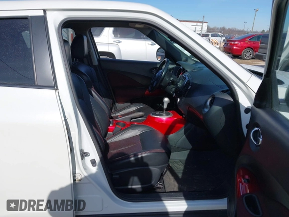 2013 Nissan Juke SL with VIN JN8AF5MV2DT226135, listed as a IAAI auction lot 41526382 with 99,069 mi miles. Bid and sale history available at carsss.com. Image 5.