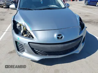 2013 Mazda 3 i Touring with VIN JM1BL1V78D1819155, listed as a IAAI auction lot 42130610 with 118,441 mi miles and . Bid and sale history available at DreamBid. Image 6.