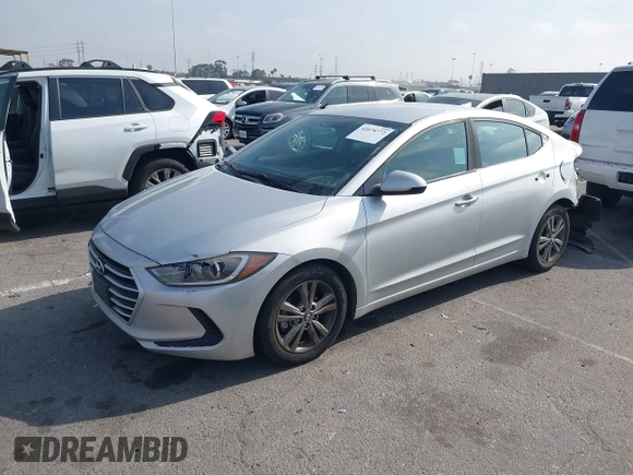2018 Hyundai Elantra SEL z VIN 5NPD84LFXJH305253, wystawiony jako IAAI lot #42078772 z przebiegiem 122 065 mil mil oraz . Historia ofert i sprzedaży dostępna na DreamBid. Obrazek 18.