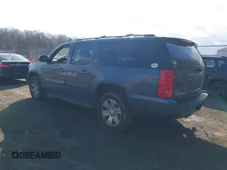 2008 GMC Yukon XL Commercial with VIN 1GKFK16388J186702, listed as a IAAI auction lot 41917631 with 193,305 mi miles. Bid and sale history available at carsss.com. Image 3.