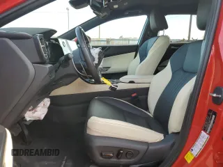 2024 Lexus NX 250 z VIN 2T2ADCAZ3RC006672, wystawiony jako Copart lot #46131785 z przebiegiem 31 202 mil mil oraz Szkoda całkowita • Salvage title. Historia ofert i sprzedaży dostępna na DreamBid. Obrazek 7.