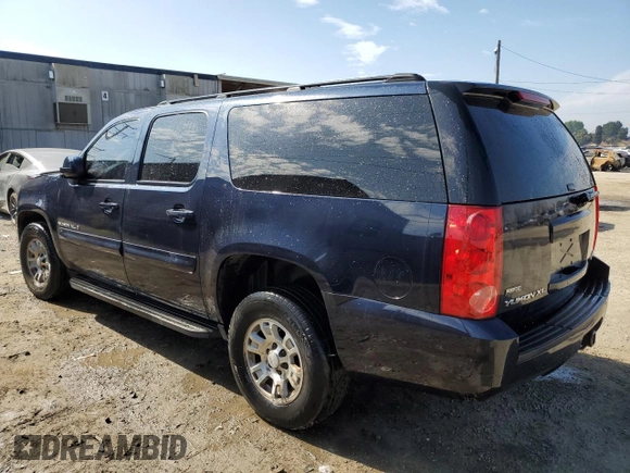 2007 GMC Yukon XL SLT with VIN 1GKFC16027J189256, listed as a Copart auction lot 45907015 with 0 mi miles and Salvage Title. Bid and sale history available at carsss.com. Image 2.