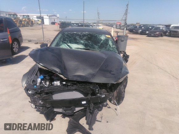 2024 Hyundai Elantra Limited with VIN KMHLP4DG4RU818145, listed as a IAAI auction lot 41881179 with 3,128 mi miles and . Bid and sale history available at DreamBid. Image 6.