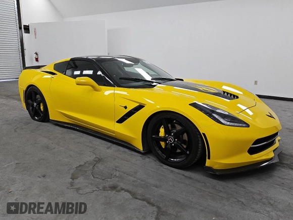 2015 Chevrolet Corvette 3LT with VIN 1G1YF2D74F5105830, listed as a Copart auction lot 74052814 with 13,994 mi miles and Clean Title. Bid and sale history available at carsss.com. Image 4.