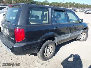 2005 Honda Pilot LX with VIN 2HKYF18175H512174, listed as a IAAI auction lot 41038439 with 1 mi miles. Bid and sale history available at carsss.com. Image 4.