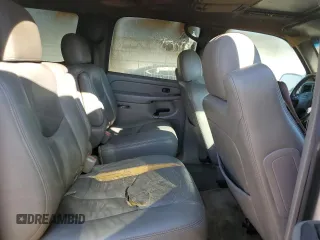 2005 Chevrolet Suburban LS with VIN 3GNFK16Z35G187860, listed as a Copart auction lot 74930654 with 247,510 mi miles and Salvage Title. Bid and sale history available at carsss.com. Image 11.