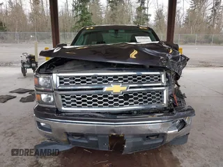 2015 Chevrolet Silverado 1500 LT with VIN 1GCVKREC3FZ430536, listed as a IAAI auction lot 41910194 with 131,541 mi miles. Bid and sale history available at carsss.com. Image 6.