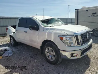 2018 Nissan Titan SV z VIN 1N6AA1EJ7JN542996, wystawiony jako Copart lot #50969835 z przebiegiem 89 664 mil mil oraz Szkoda całkowita • Salvage title. Historia ofert i sprzedaży dostępna na DreamBid. Obrazek 4.