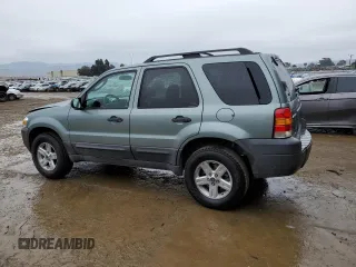 2007 Ford Escape Hybrid with VIN 1FMYU49H27KA45023, listed as a Copart auction lot 43635635 with 174,282 mi miles and Salvage Title. Bid and sale history available at carsss.com. Image 2.
