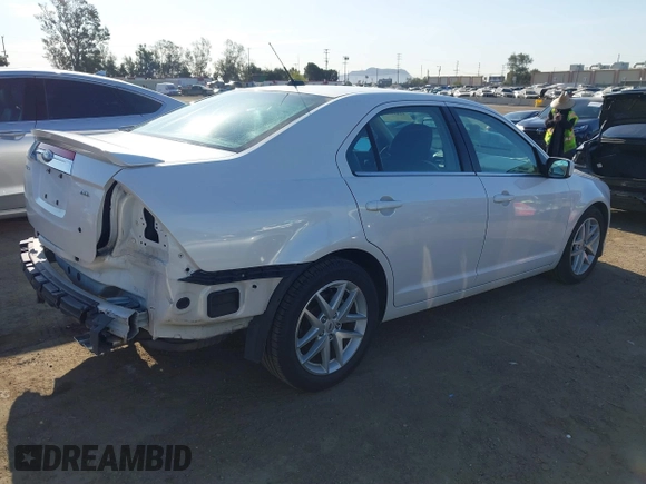 2010 Ford Fusion SEL with VIN 3FAHP0JA5AR140025, listed as a IAAI auction lot 41840878 with 89,300 mi miles. Bid and sale history available at carsss.com. Image 4.