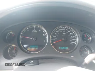 2007 Chevrolet Avalanche LTZ with VIN 3GNFK12367G164433, listed as a IAAI auction lot 42747301 with 163,980 mi miles and . Bid and sale history available at DreamBid. Image 7.