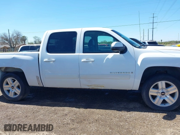 2008 Chevrolet Silverado 1500 1LT with VIN 3GCEC13058G305273, listed as a IAAI auction lot 41630003 with 301,420 mi miles and . Bid and sale history available at DreamBid. Image 12.