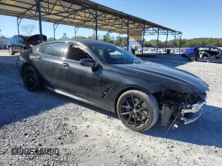2021 BMW 8 Series 840i z VIN WBAGV2C07MCG13065, wystawiony jako Copart lot #81807724 z przebiegiem 19 463 mil mil oraz Szkoda całkowita • Salvage title. Historia ofert i sprzedaży dostępna na DreamBid. Obrazek 4.