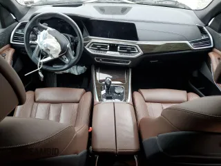 2020 BMW X5 xDrive40i with VIN 5UXCR6C06L9B11252, listed as a Copart auction lot 59634655 with Not provided miles and Salvage title. Bid and sale history available at DreamBid. Image 8.