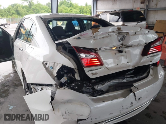2017 Honda Accord Sport with VIN 1HGCR2F54HA136317, listed as a IAAI auction lot 42091828 with 146,628 mi miles and . Bid and sale history available at carsss.com. Image 6.
