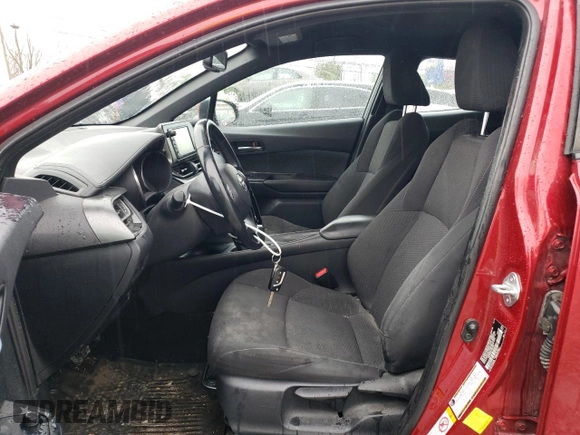 2018 Toyota C-HR XLE z VIN NMTKHMBX9JR048418, wystawiony jako Copart lot #49369744 z przebiegiem 116 661 mil mil oraz Szkoda całkowita • Salvage title. Historia ofert i sprzedaży dostępna na DreamBid. Obrazek 7.