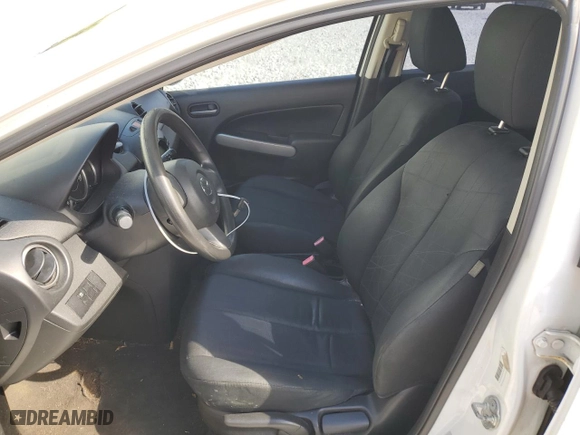 2014 Mazda Mazda2 Sport with VIN JM1DE1KY5E0172866, listed as a Copart auction lot 73997744 with 181,163 mi miles and Salvage Title. Bid and sale history available at carsss.com. Image 7.