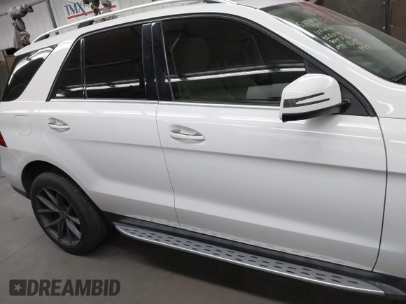 2017 Mercedes-Benz GLE 350 with VIN 4JGDA5JB8HA866073, listed as a IAAI auction lot 42394019 with 159,034 mi miles and . Bid and sale history available at DreamBid. Image 13.