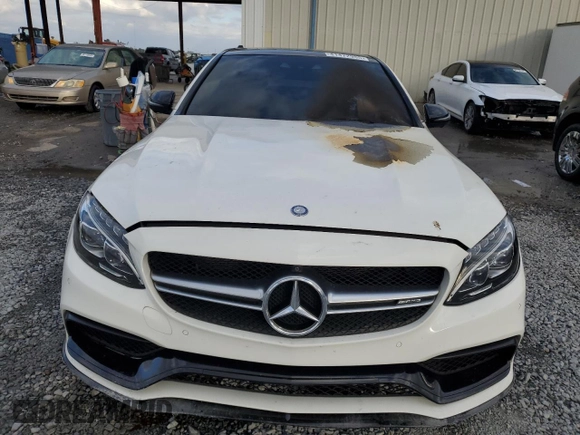 2018 Mercedes-Benz C 63 AMG with VIN 55SWF8GB6JU239102, listed as a Copart auction lot 41472985 with 50,041 mi miles and Non repairable. Bid and sale history available at DreamBid. Image 5.