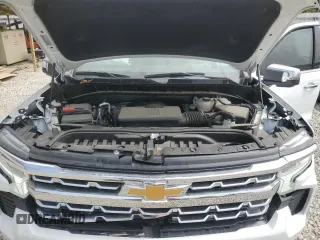 2023 Chevrolet Silverado 1500 LTZ with VIN 2GCUDGED2P1138907, listed as a Copart auction lot 50476505 with 26,017 mi miles and Salvage Title. Bid and sale history available at DreamBid. Image 12.