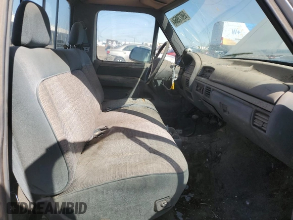1992 Ford F-150 with VIN 1FTEF14H7NKB08766, listed as a Copart auction lot 69073964 with 115,791 mi miles and Clean Title. Bid and sale history available at carsss.com. Image 10.