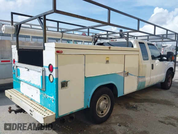 2015 Ford F-250 XLT с VIN 1FT7X2AT2FEA31504, выставлен на аукционе IAAI как лот 42402725 с пробегом 130 273 миль миль и . История ставок и продаж доступна на DreamBid. Изображение 4.