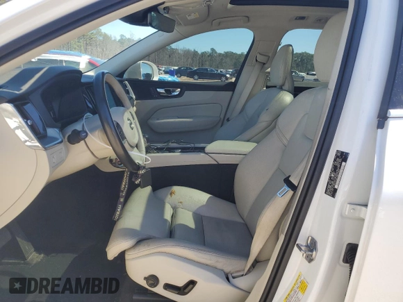 2019 Volvo XC60 Momentum with VIN LYV102RK0KB317397, listed as a Copart auction lot 47094095 with 77,483 mi miles and Salvage title. Bid and sale history available at DreamBid. Image 7.
