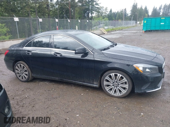 2018 Mercedes-Benz CLA 250 z VIN WDDSJ4EB0JN657205, wystawiony jako IAAI lot #42304072 z przebiegiem 64 498 mil mil oraz . Historia ofert i sprzedaży dostępna na DreamBid. Obrazek 13.