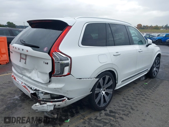2021 Volvo XC90 Inscription with VIN YV4A22PL7M1724212, listed as a IAAI auction lot 40777149 with 55,123 mi miles. Bid and sale history available at carsss.com. Image 4.