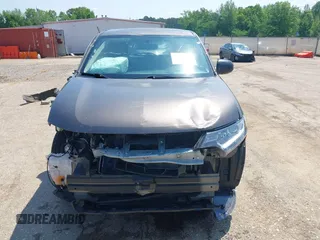 2018 Mitsubishi Outlander ES z VIN JA4AD2A39JZ071007, wystawiony jako IAAI lot #42114991 z przebiegiem 84 422 mil mil oraz . Historia ofert i sprzedaży dostępna na DreamBid. Obrazek 13.