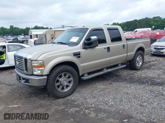 2010 Ford F-250 XL z VIN 1FTSW2AR4AEB11767, wystawiony jako IAAI lot #42490922 z przebiegiem 258 343 mil mil oraz . Historia ofert i sprzedaży dostępna na DreamBid. Obrazek 2.