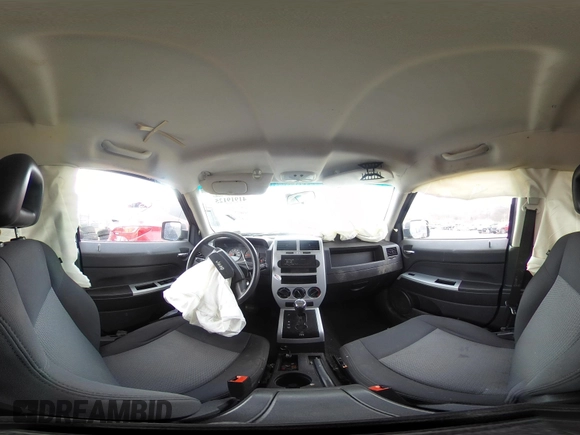 2008 Jeep Patriot Sport with VIN 1J8FT28WX8D549644, listed as a IAAI auction lot 41919125 with 125,859 mi miles. Bid and sale history available at carsss.com. Image 19.
