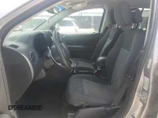 2016 Jeep Compass Sport с VIN 1C4NJCBA6GD561106, выставлен на аукционе Copart как лот 64444105 с пробегом 221 657 миль миль и Списание • Salvage title. История ставок и продаж доступна на DreamBid. Изображение 7.
