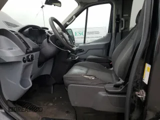 2015 Ford Transit XL z VIN 1FBZX2CM6FKA91094, wystawiony jako Copart lot #55665285 z przebiegiem 145 818 mil mil oraz Tytuł czysty. Historia ofert i sprzedaży dostępna na DreamBid. Obrazek 7.