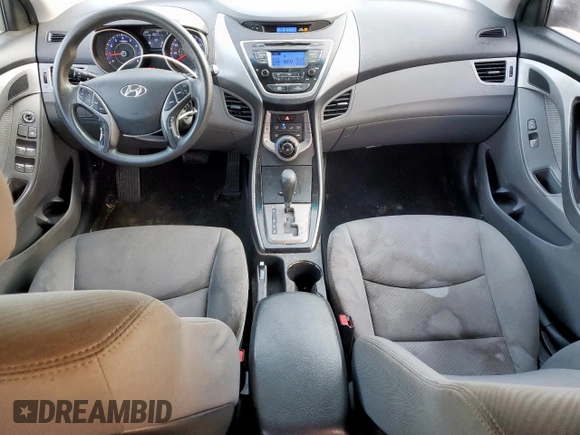 2013 Hyundai Elantra GLS z VIN KMHDH4AE2DU754975, wystawiony jako Copart lot #59701275 z przebiegiem 180 451 mil mil oraz Szkoda całkowita • Salvage title. Historia ofert i sprzedaży dostępna na DreamBid. Obrazek 8.